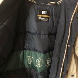 Tan winter coat, London Fog, men’s L